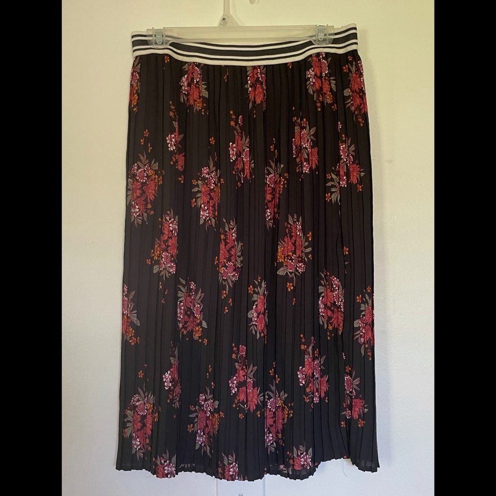 Free Press Floral Skirt, Size Medium